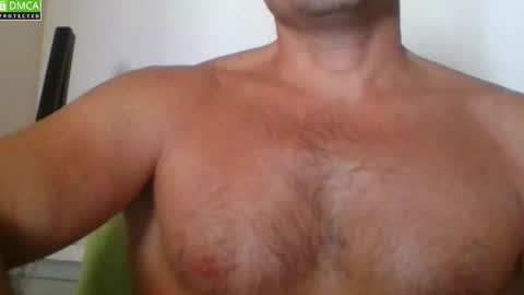 newtyguy90 online show from September 9, 1:43 pm