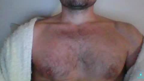 newtyguy90 online show from December 30, 7:04 am