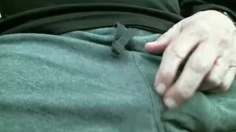 ngurth online show from December 21, 9:56 pm