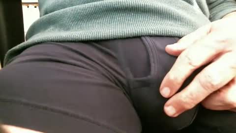 ngurth online show from December 16, 8:26 pm