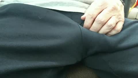 ngurth online show from October 6, 4:22 pm