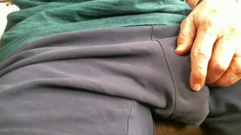 ngurth online show from December 2, 9:26 pm