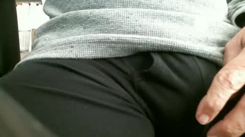 ngurth online show from December 18, 6:46 pm