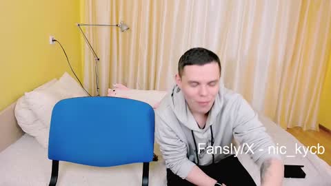 Nick PVT is open FanslyTwitter - Nic kycb online show from December 14, 8:45 am