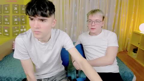 Nick PVT is open FanslyTwitter - Nic kycb online show from January 17, 6:36 pm