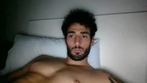 Snapshot of nicegguy9826 chatting on September 24, 7:40 am nicegguy9826 online show from September 24, 7:40 am