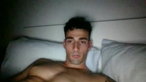 Snapshot of nicegguy9826 chatting on October 10, 9:58 am nicegguy9826 online show from October 10, 9:58 am