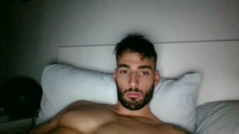 Snapshot of nicegguy9826 chatting on September 26, 7:50 am nicegguy9826 online show from September 26, 7:50 am