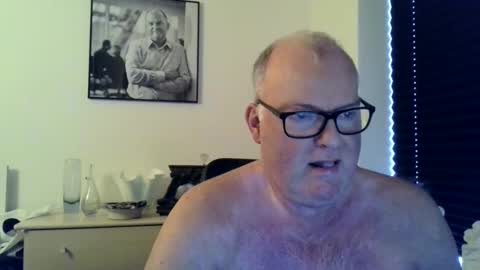 nicexxdane online show from January 8, 11:32 am