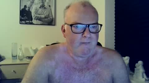 nicexxdane online show from December 8, 5:18 am