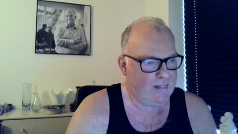 nicexxdane online show from February 9, 10:53 am