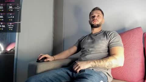 Snapshot of nicholassx chatting on September 29, 4:33 am Nicholassx online show from September 29, 4:33 am