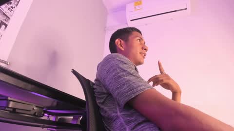 Nick online show from January 2, 8:24 pm