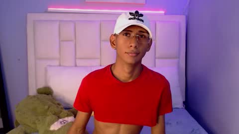 Nick online show from January 31, 9:02 pm