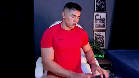 nick fenix online show from September 20, 4:12 am