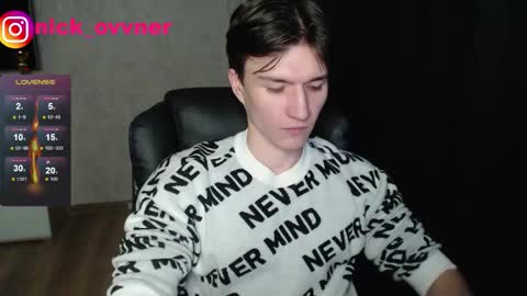 Nick online show from October 25, 11:17 pm