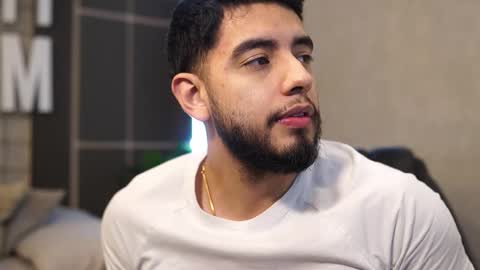 Jhohan online show from December 2, 12:30 pm