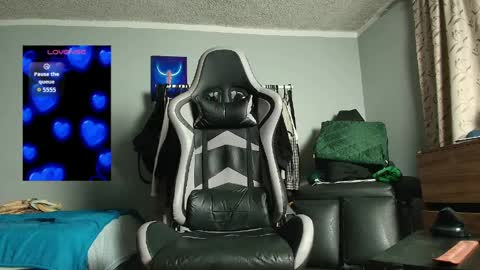 Nickhot0609 online show from March 30, 9:54 am