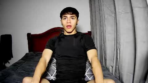 nicki online show from April 8, 4:38 pm