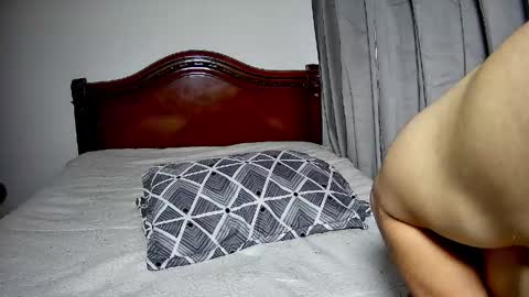 nicki online show from April 26, 3:42 pm