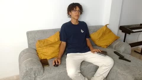 Snapshot of nickolas_moon chatting on September 18, 2:08 pm Nickolas Muoz online show from September 18, 2:08 pm