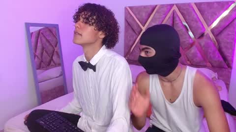 Snapshot of nickolas_moon chatting on February 6, 1:10 pm Nickolas Muoz online show from February 6, 1:10 pm