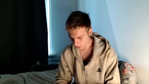 Snapshot of nicksuper8 chatting on October 13, 9:48 am Nick online show from October 13, 9:48 am