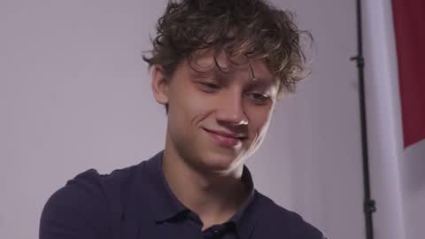 Snapshot of nicky_neal chatting on September 10, 11:20 am Nicky Neal online show from September 10, 11:20 am