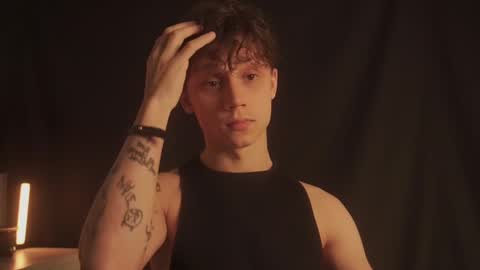 Snapshot of nicky_neal chatting on February 11, 8:10 pm Nicky Neal online show from February 11, 8:10 pm