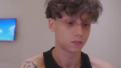 Snapshot of nicky_neal chatting on October 13, 12:16 am Nicky Neal online show from October 13, 12:16 am