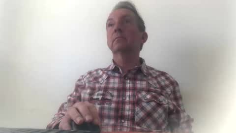 Nico online show from April 15, 5:02 pm