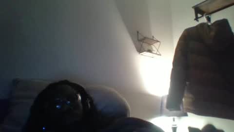 dickson85 online show from April 11, 6:20 am