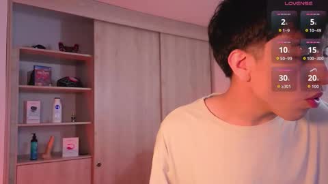 Nicolas online show from September 25, 7:46 pm