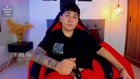 Snapshot of nicolas_james_sc chatting on October 8, 3:16 pm nicolas_james_sc online show from October 8, 3:16 pm