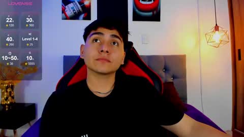 Snapshot of nicolas_james_sc chatting on September 18, 2:41 pm nicolas_james_sc online show from September 18, 2:41 pm