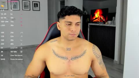 nicolas_montoya online show from November 7, 12:03 am