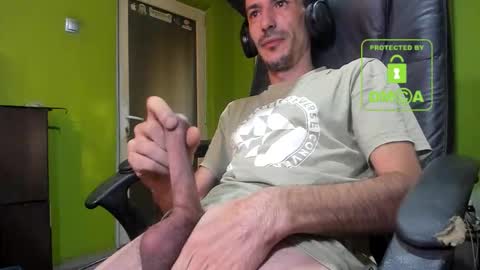 L. Nicolas online show from October 22, 6:28 am