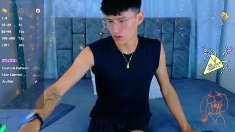 nicolastorres__ online show from June 5, 4:06 am