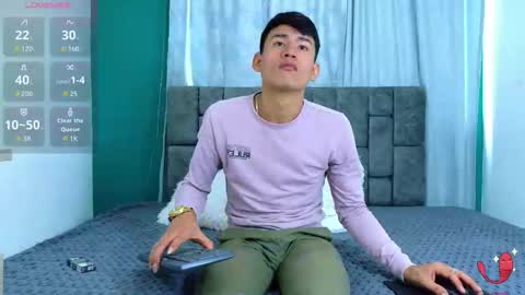 nicolastorres__ online show from February 17, 3:44 pm