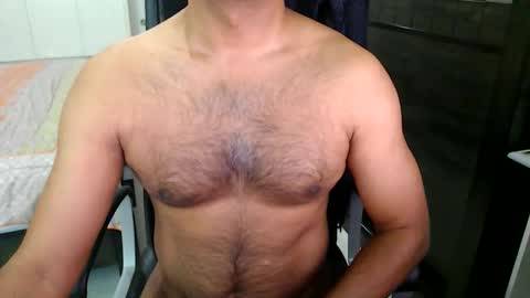 Snapshot of night_rider09711 chatting on January 30, 8:22 am night_rider09711 online show from January 30, 8:22 am