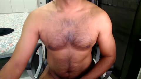 Snapshot of night_rider09711 chatting on December 2, 10:06 am night_rider09711 online show from December 2, 10:06 am