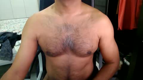 Snapshot of night_rider09711 chatting on December 22, 5:12 am night_rider09711 online show from December 22, 5:12 am