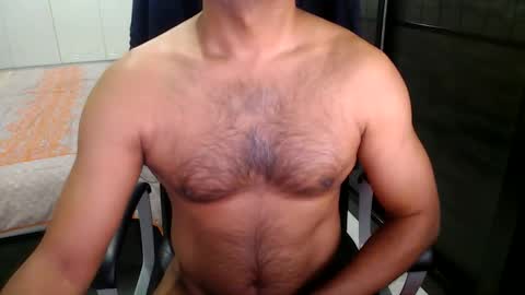 Snapshot of night_rider09711 chatting on February 5, 9:50 pm night_rider09711 online show from February 5, 9:50 pm