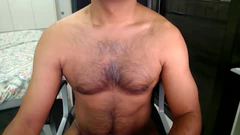 Snapshot of night_rider09711 chatting on December 19, 8:13 am night_rider09711 online show from December 19, 8:13 am