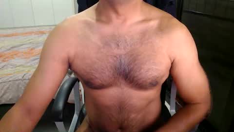 Snapshot of night_rider09711 chatting on February 9, 9:49 pm night_rider09711 online show from February 9, 9:49 pm