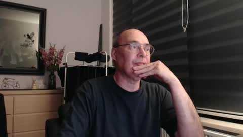 nightkeeper63 online show from June 2, 11:39 pm