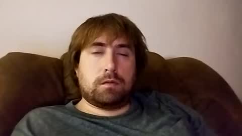 Snapshot of nightnightlol chatting on January 19, 4:33 am nightnightlol online show from January 19, 4:33 am