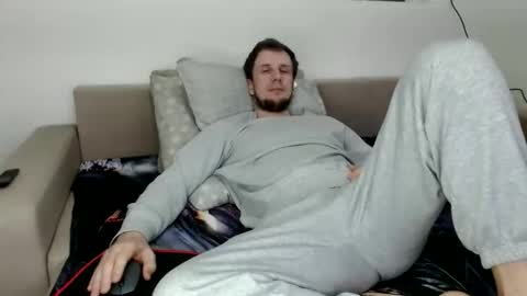 Nick online show from December 17, 11:28 am