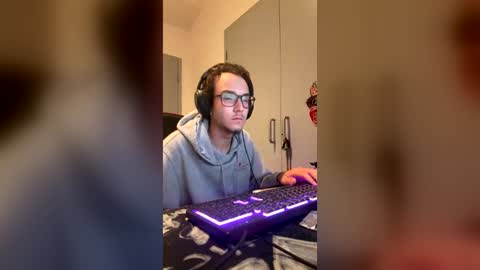 nikol296893 online show from August 2, 4:49 pm