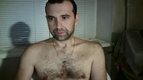 Snapshot of nikolas_vaz chatting on December 23, 9:40 pm nikolas_vaz online show from December 23, 9:40 pm